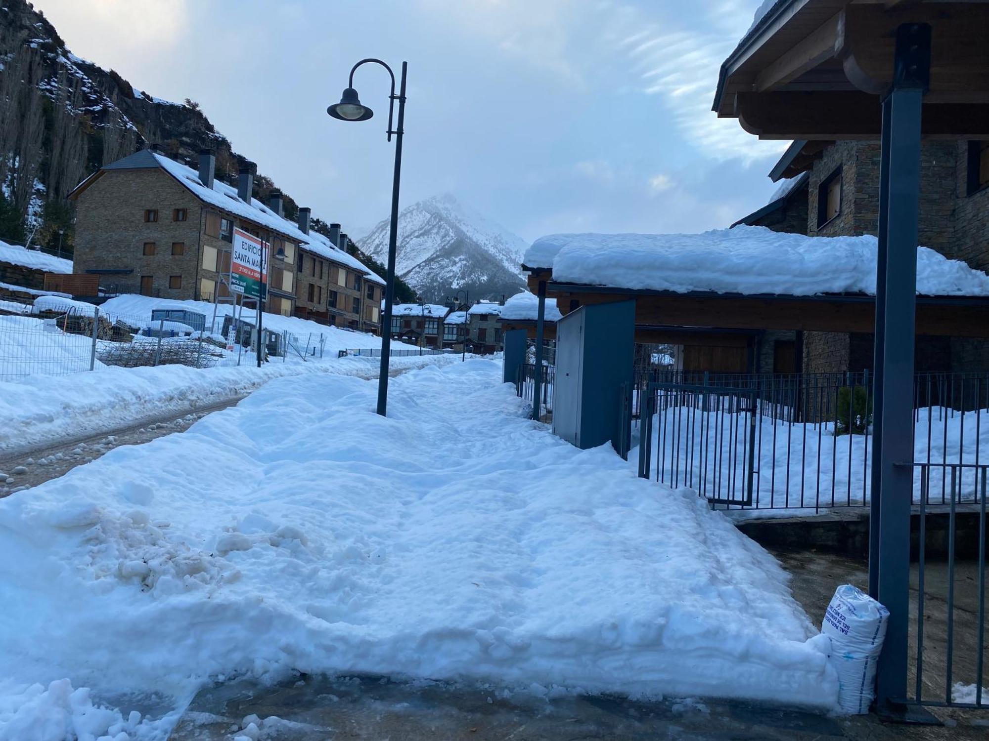 Chalet Casa La Cumbrecita En Panticosa Eksteriør bilde